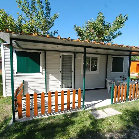 Holiday home Locazione Turistica Camping Classe Village.3